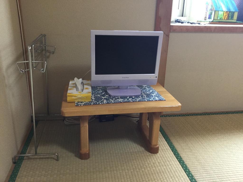 Natsumi No Sato Hotel Biei Quarto foto