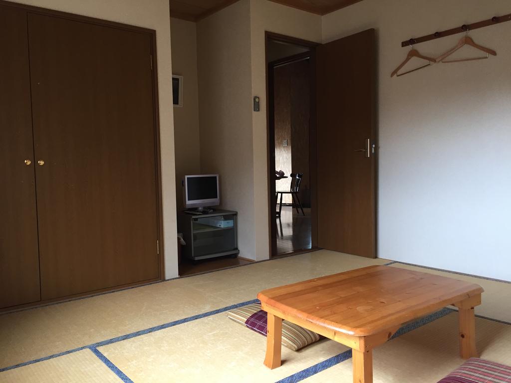 Natsumi No Sato Hotel Biei Exterior foto